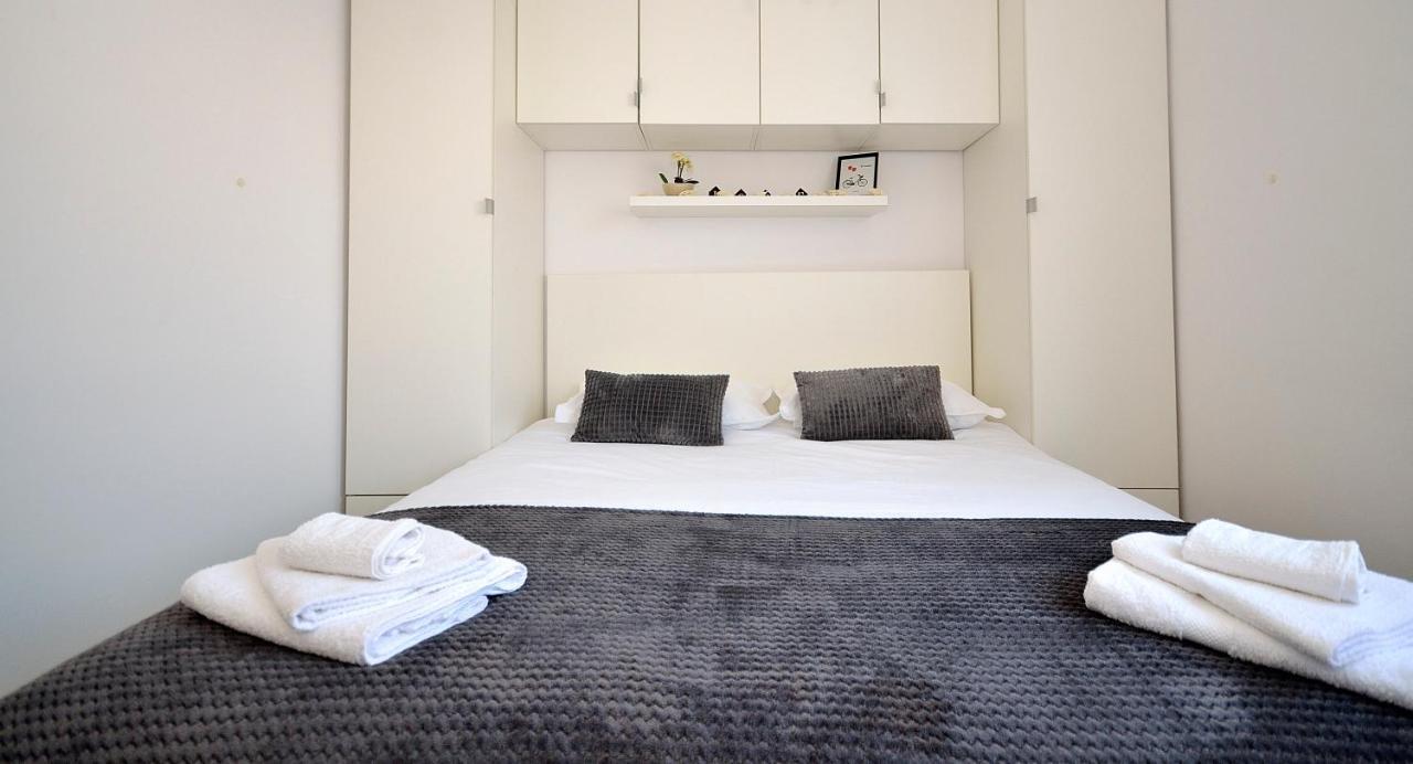 Apartman Staro Selo พรีมอชเตน ภายนอก รูปภาพ